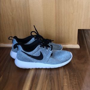 nike roshe 2